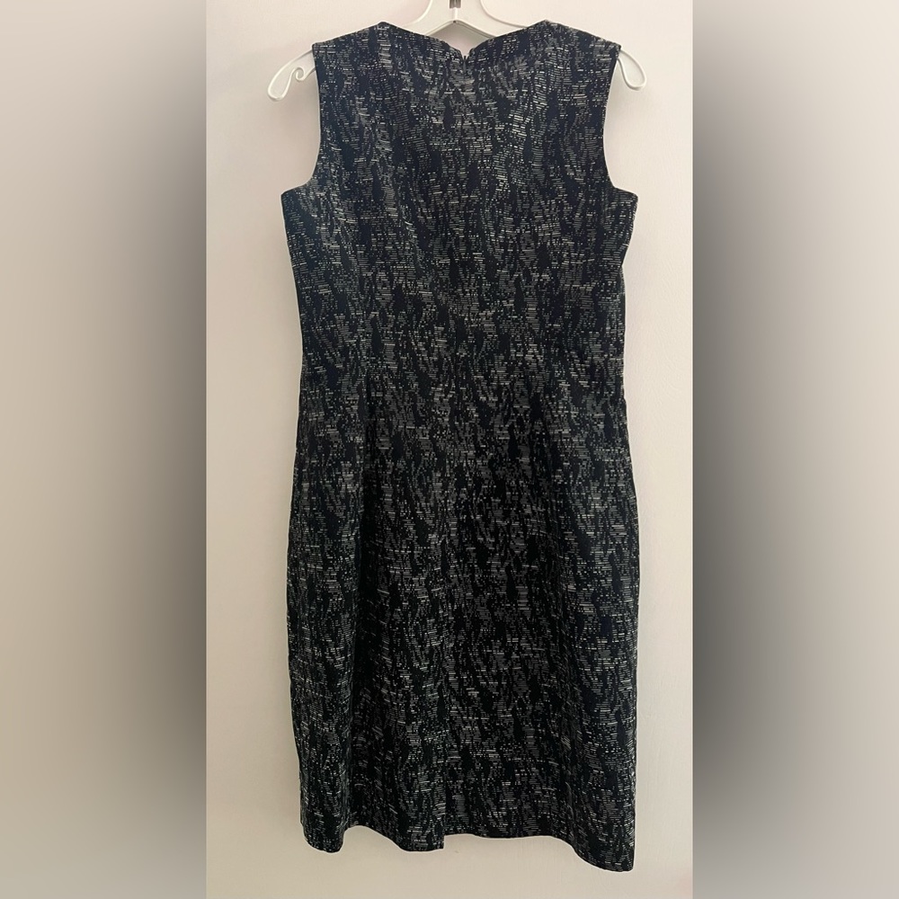 Calvin Klein Black and Cream Sleeveless Sheath Dress Size 6